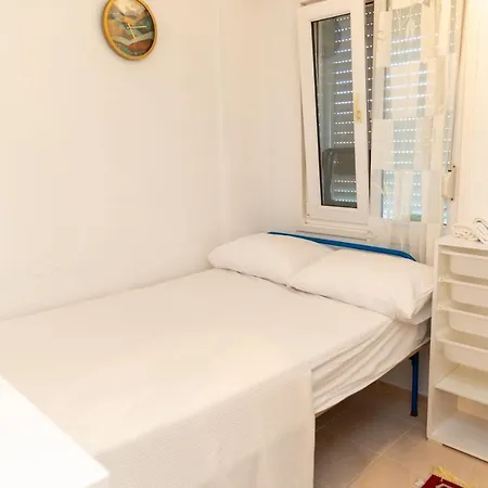 Lovely Villa With Garden Near Sea In Cesme Villa